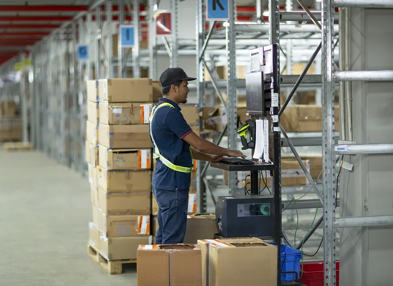 Rectangle 33